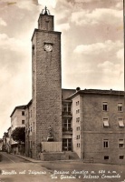 La nuova torre del Comune nel 1953